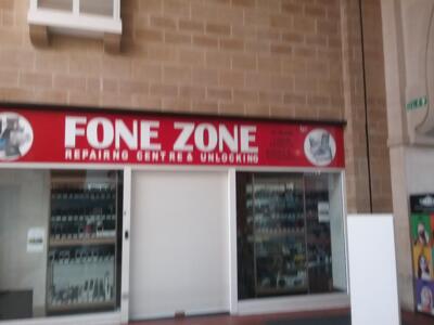 4 Fone Zone