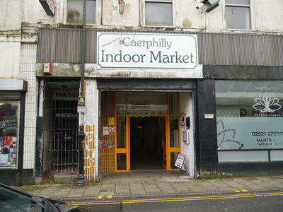 05  Caerphilly Indoor Market