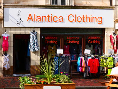 E222 Alantica Clothing