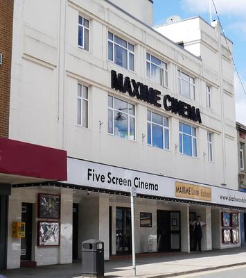 Maxime Cinema Blackwood Wales 