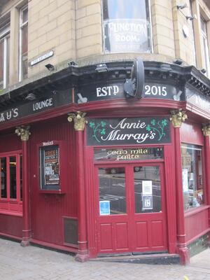 Annie Murray's Irish Pub